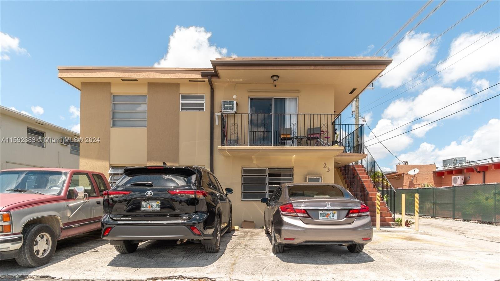 23 W 13Th St, Hialeah, FL 33010