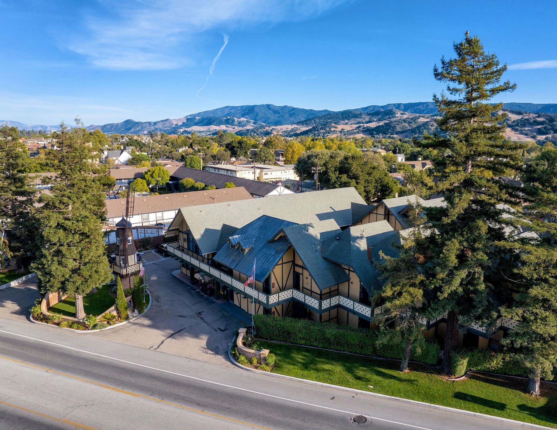 1440 Mission Dr, Solvang, CA 93463