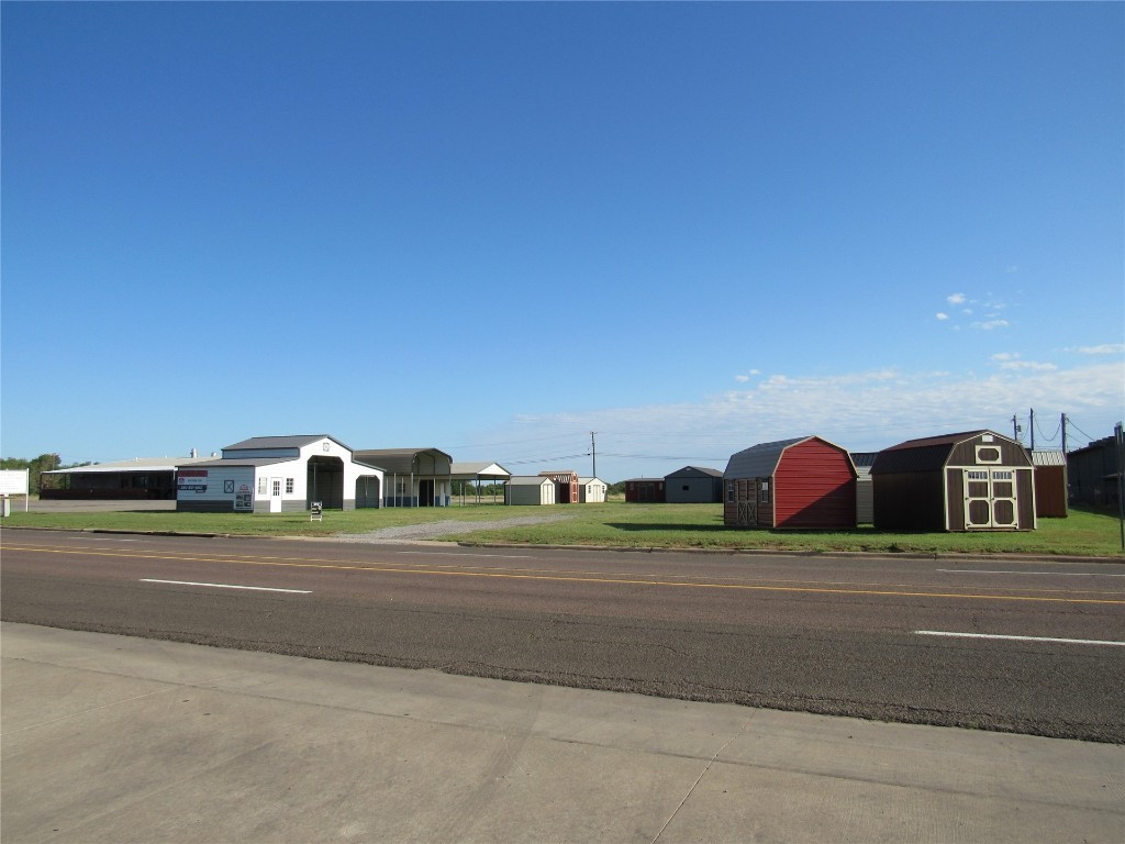 2115 E Broadway St, Altus, OK 73521