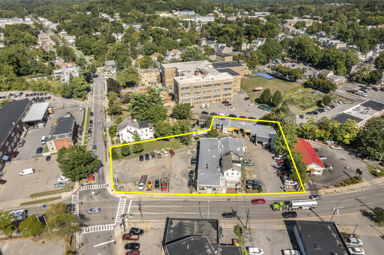 355 Mill St, Poughkeepsie, NY 12601