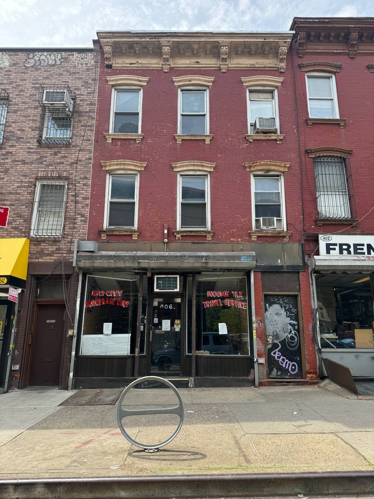 406 Broadway, Brooklyn, NY 11211