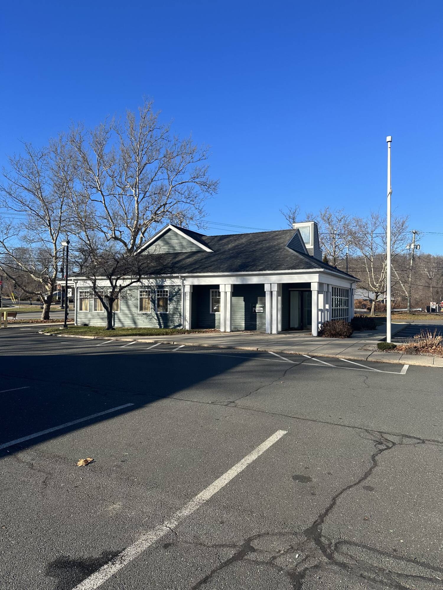 6 Killingworth Rd, Haddam, CT 06441