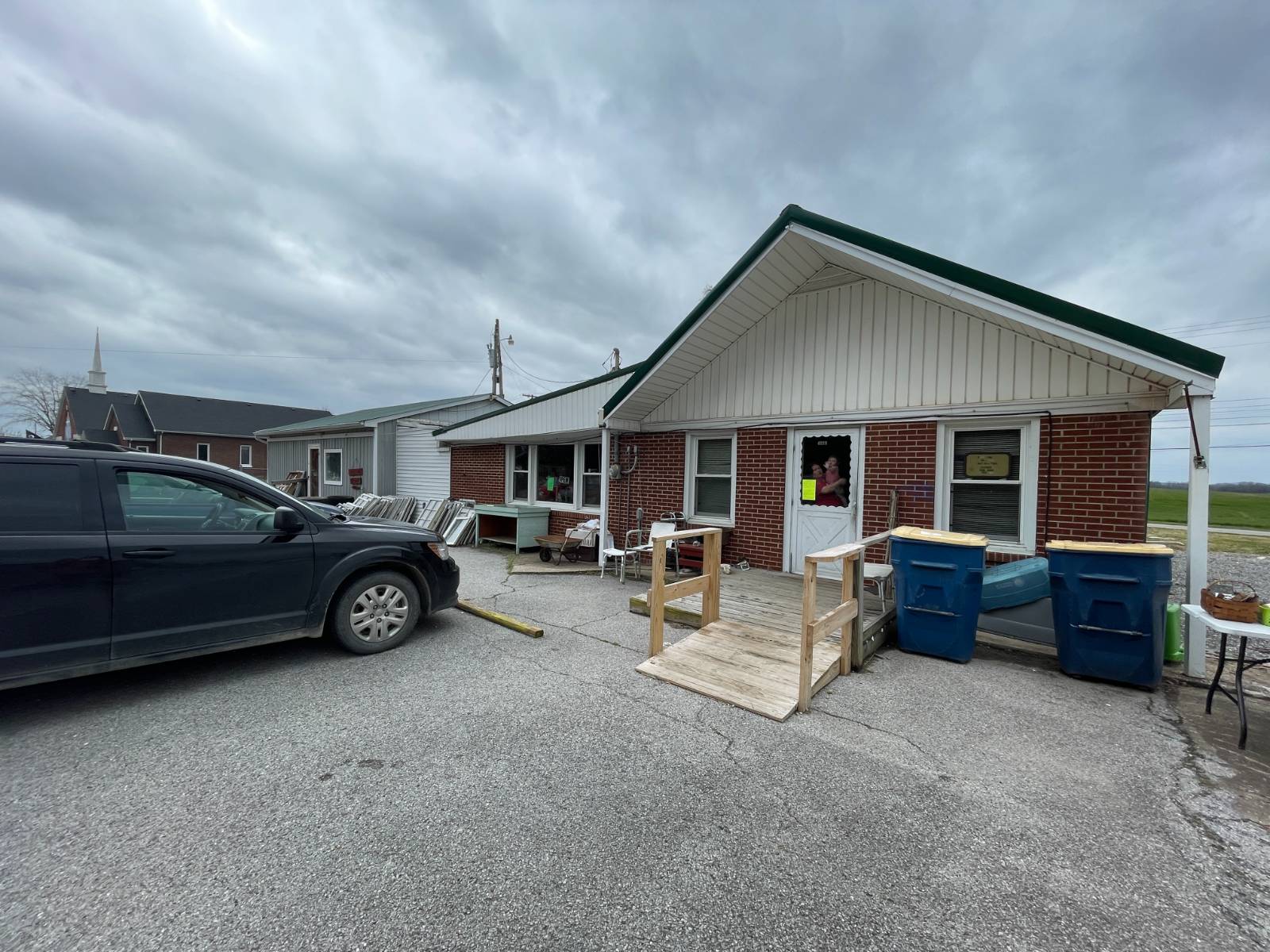4223 Bowling Green Rd, Franklin, KY 42134