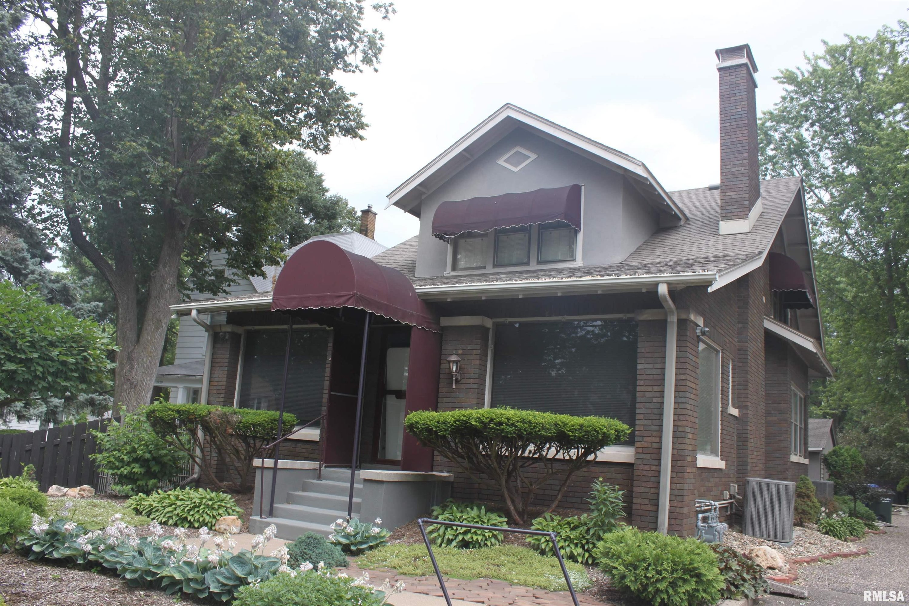 2125 Eastern Ave, Davenport, IA 52803