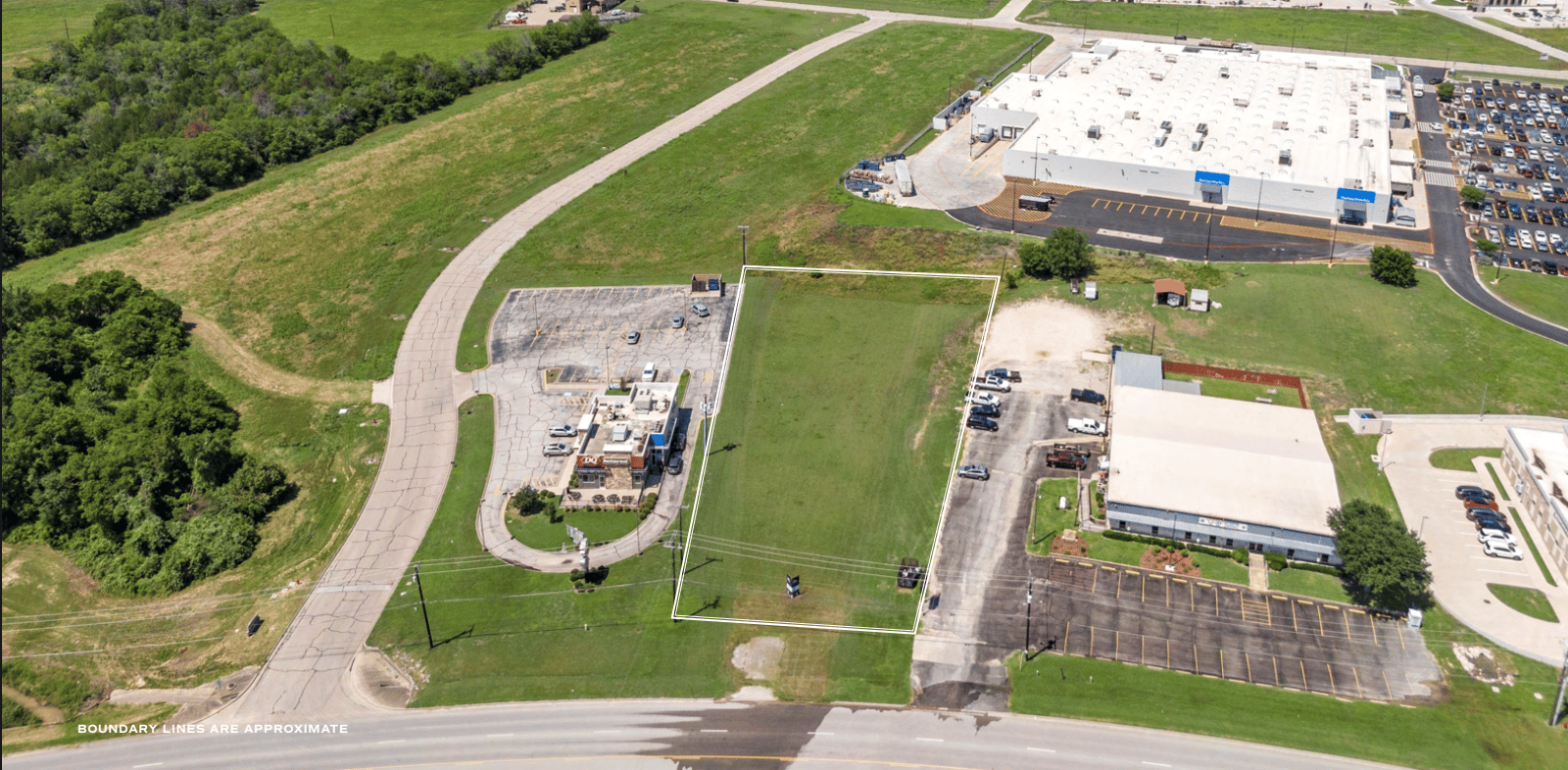 Sun Valley Blvd, Hewitt, TX 76643
