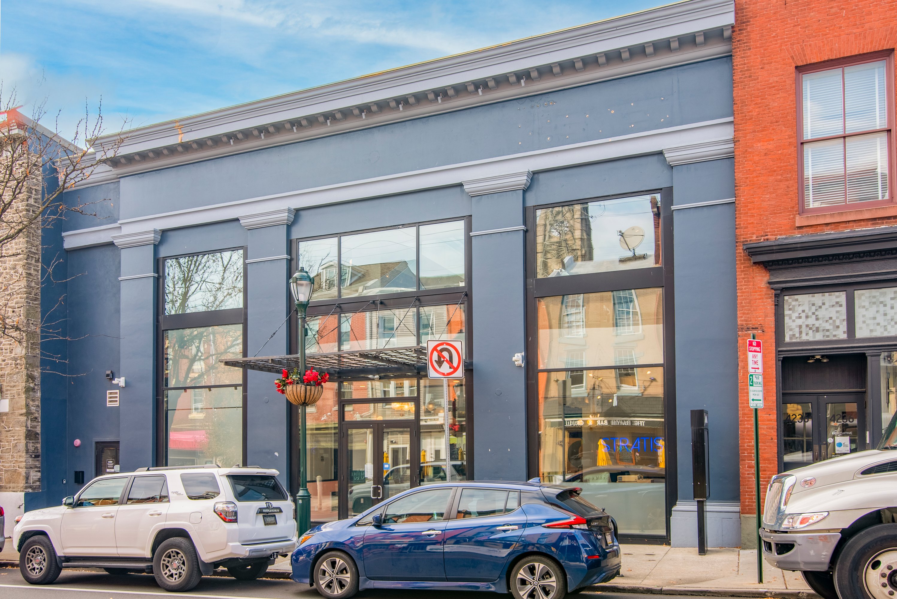 4230 Main St, Philadelphia, PA 19127