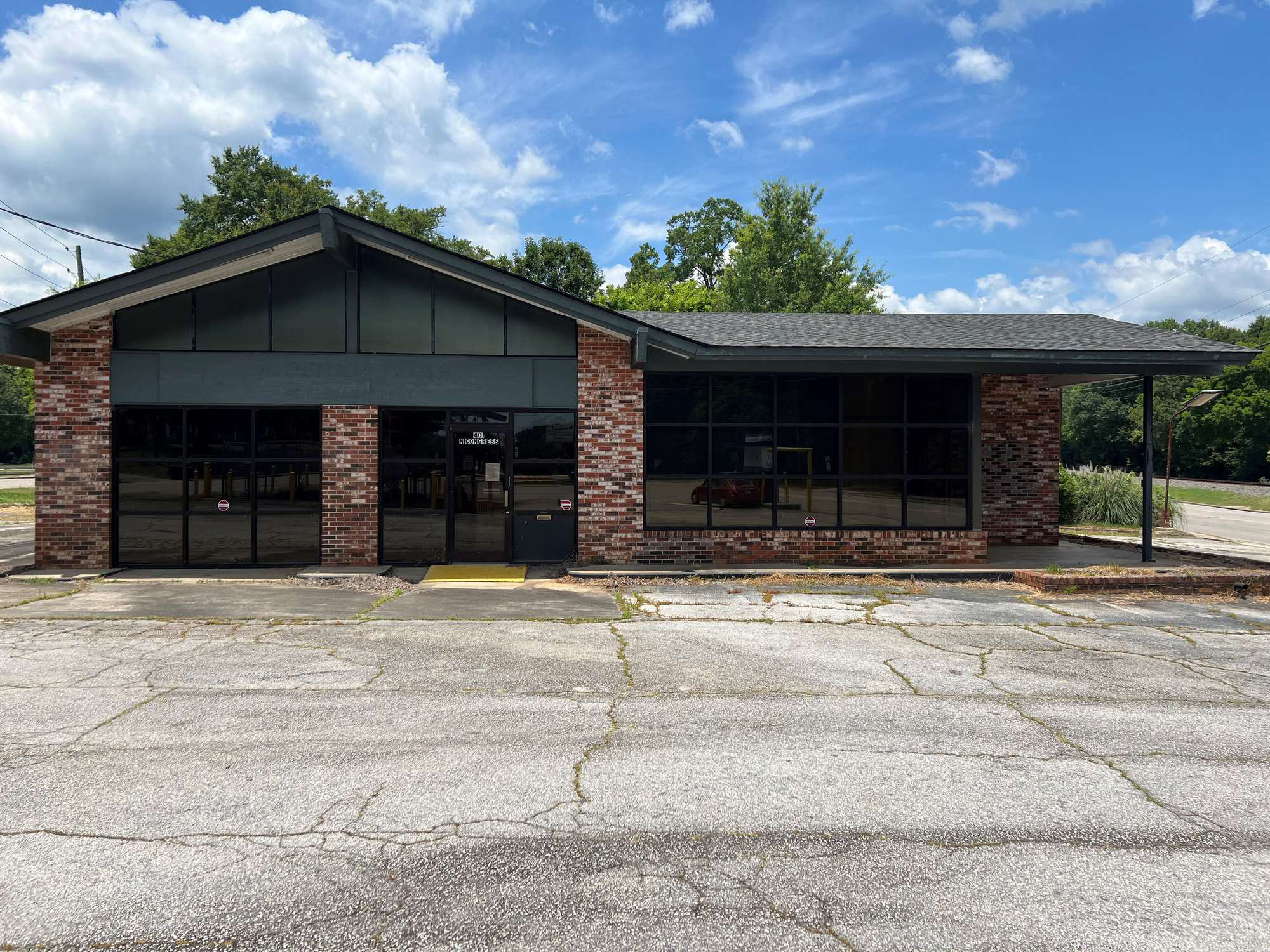 401 N Congress St, Winnsboro, SC 29180