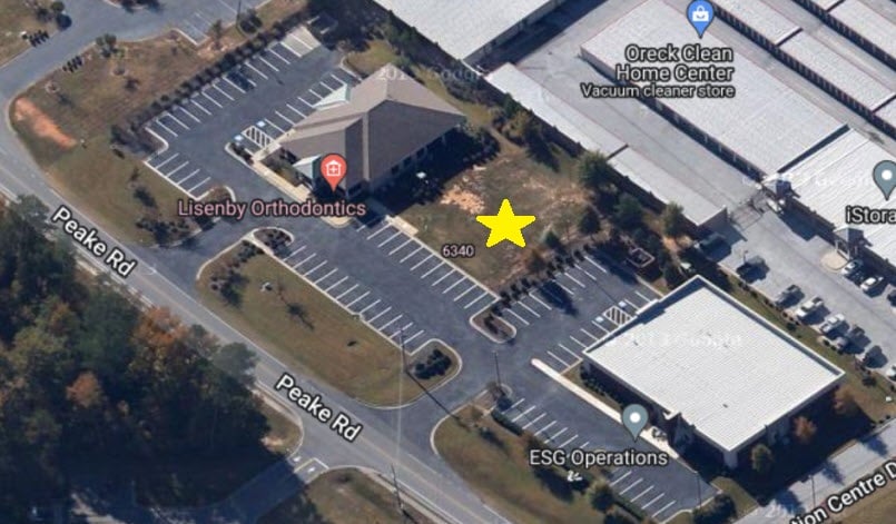 6340 Peake Rd, Macon, GA 31210