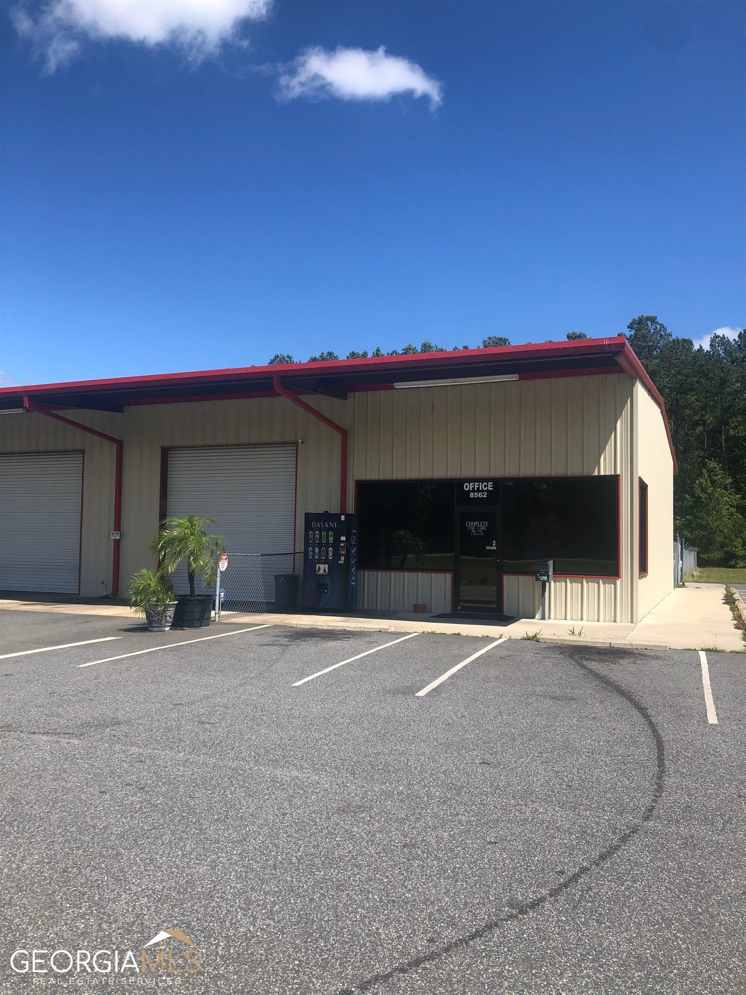 8562 N Us Highway 301, Claxton, GA 30417