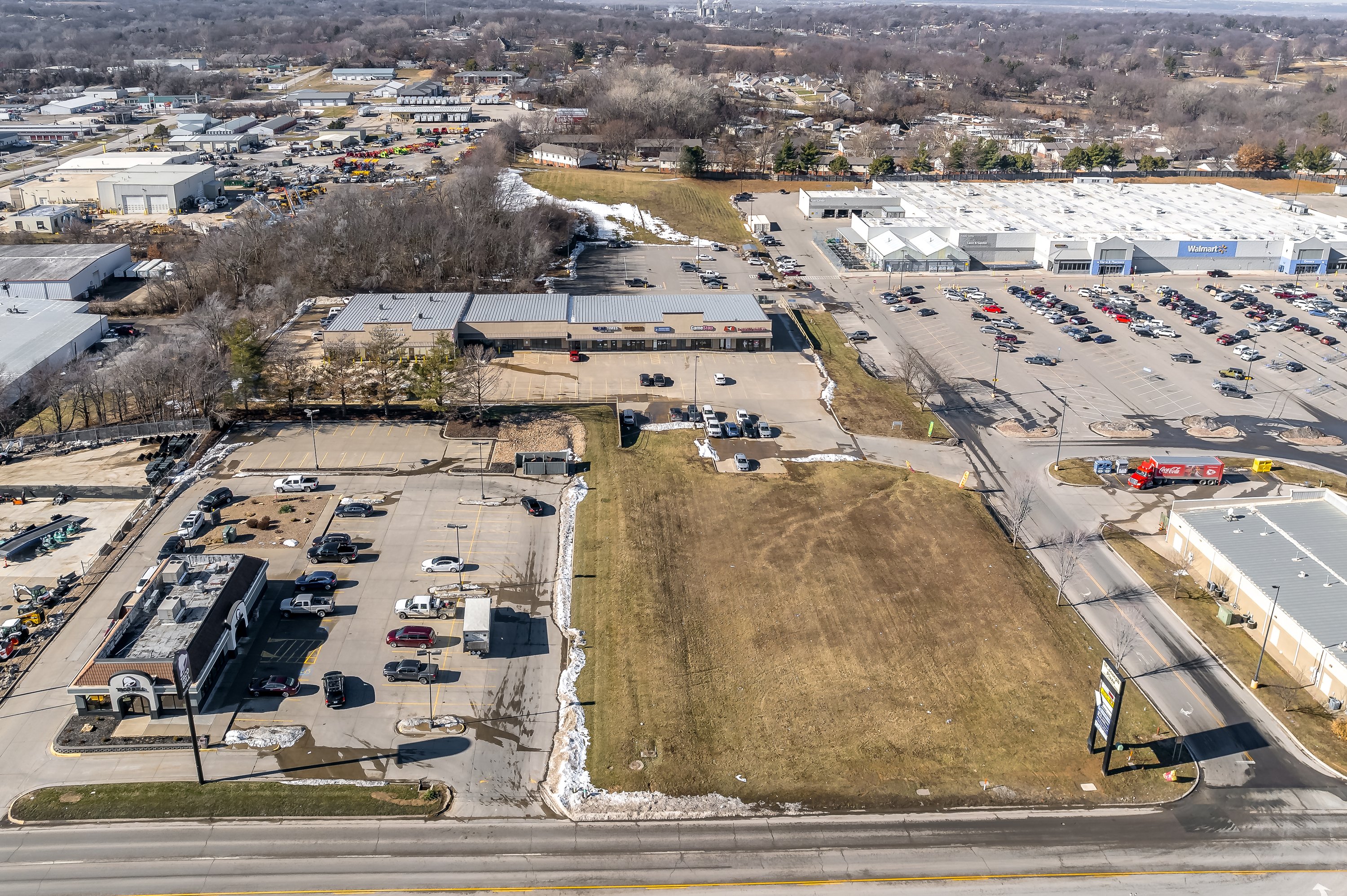 3302 S Belt Hwy, Saint Joseph, MO 64503