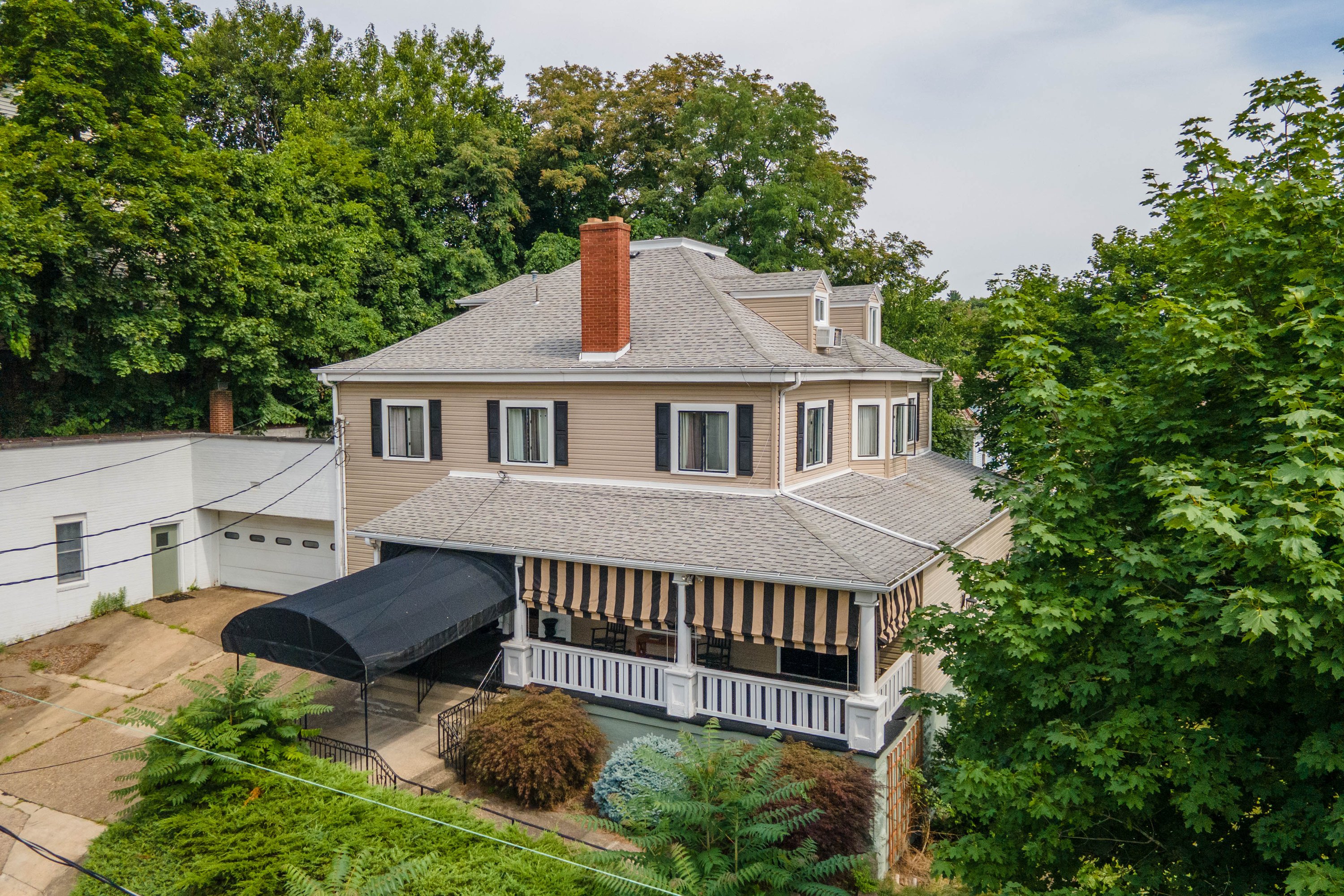 701 Thompson Ave, Donora, PA 15033