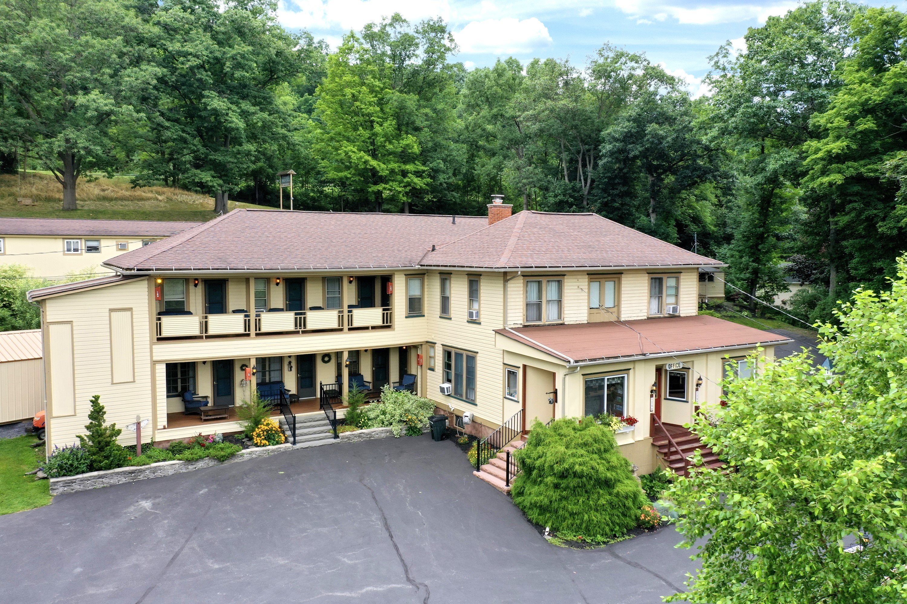 1756 West Lake Rd, Penn Yan, NY 14527