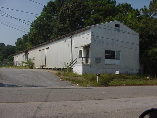1005 Sioux St, Dothan, AL 36303