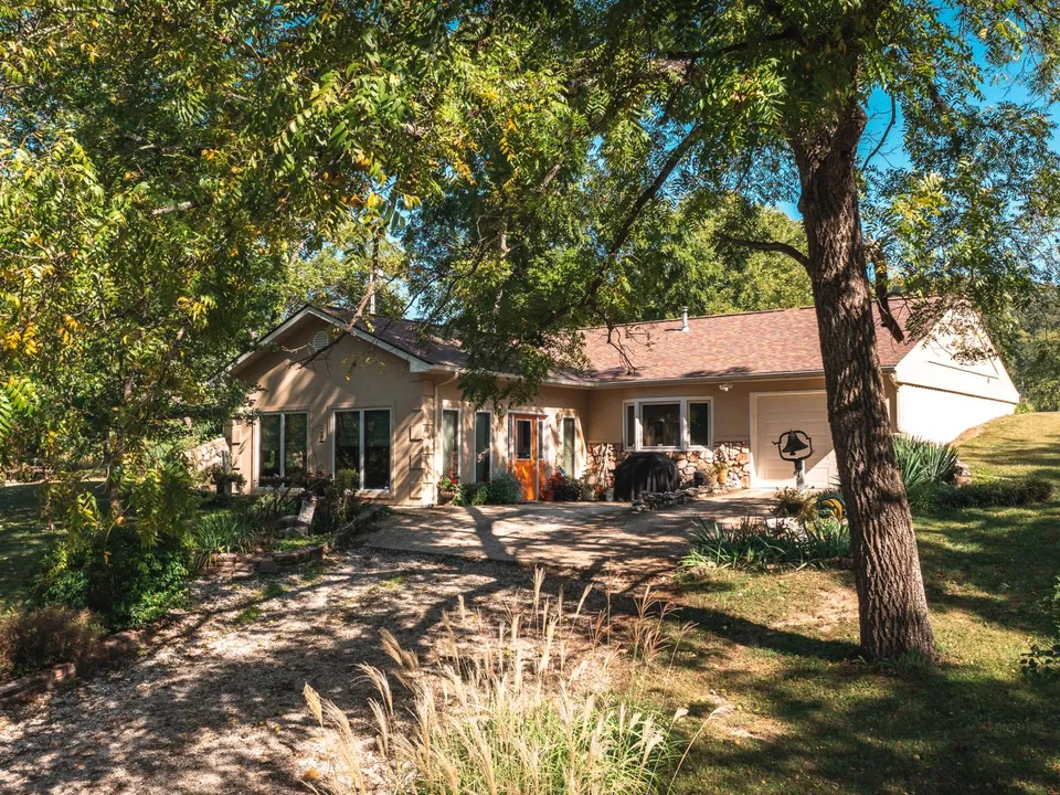 14600 Texas Rd, Saint Robert, MO 65584