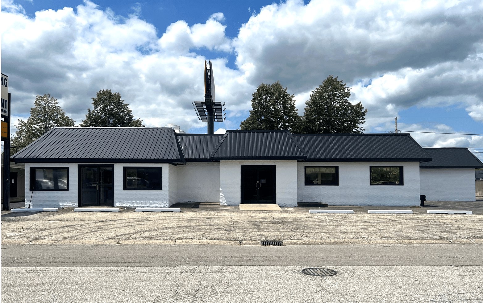 909 Belvedere Dr, Kokomo, IN 46901