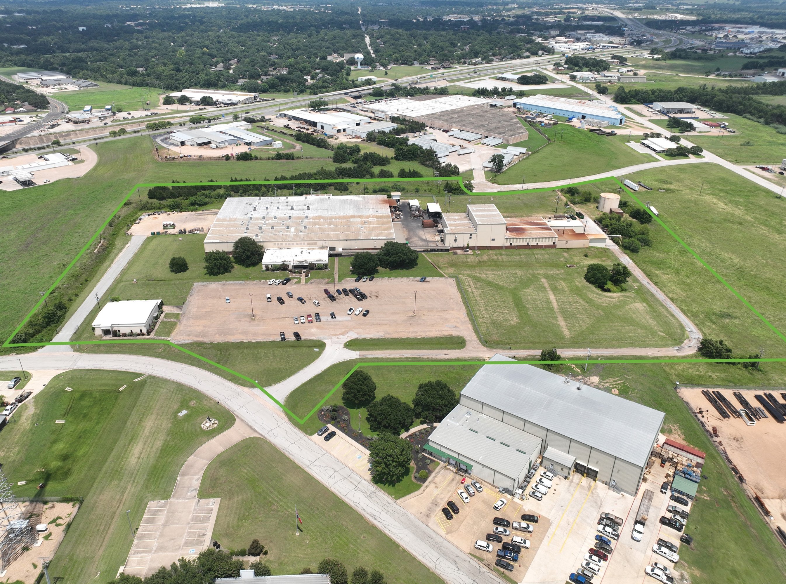 1901 Longwood Dr, Brenham, TX 77833