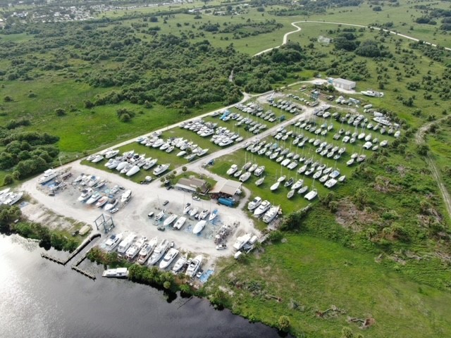 2152 Boat Yard Rd, Moore Haven, FL 33471