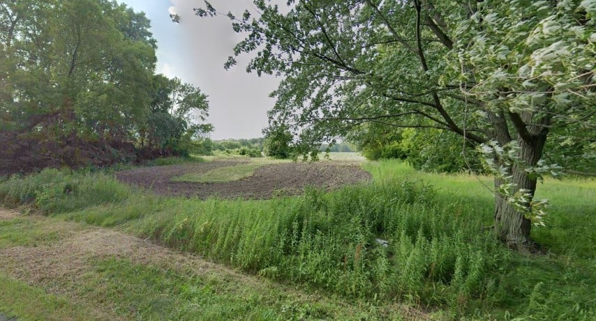 2590 Kochville Rd, Saginaw, MI 48604