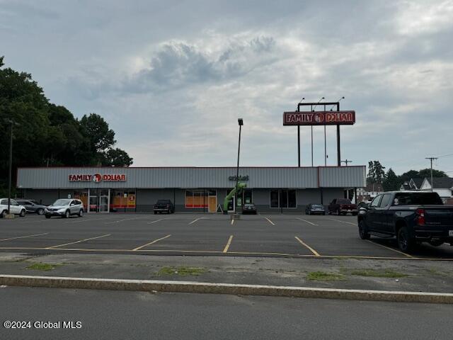 1501 State St, Schenectady, NY 12304