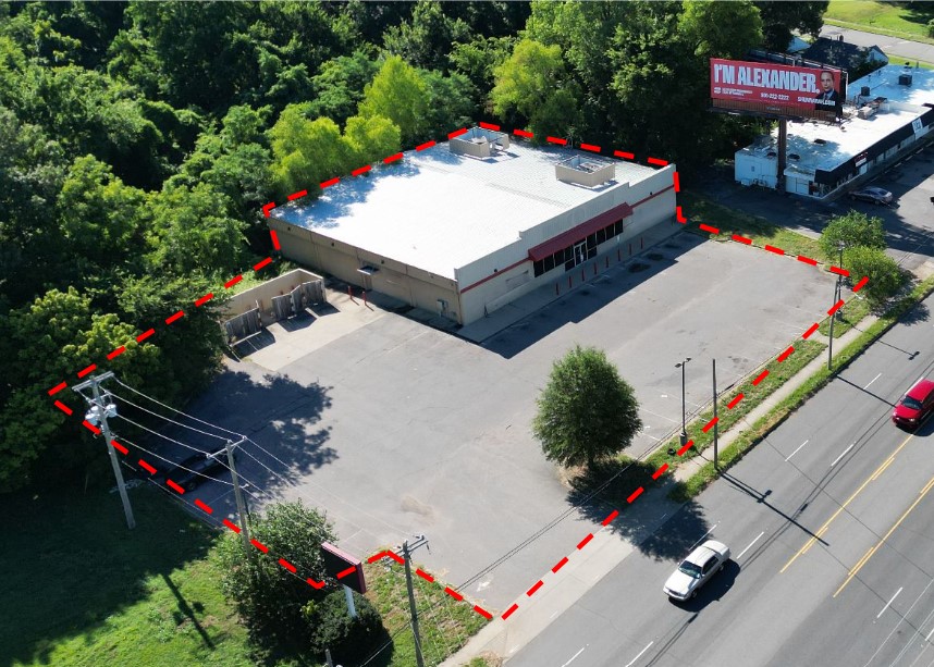 2360 Airways Blvd, Memphis, TN 38114