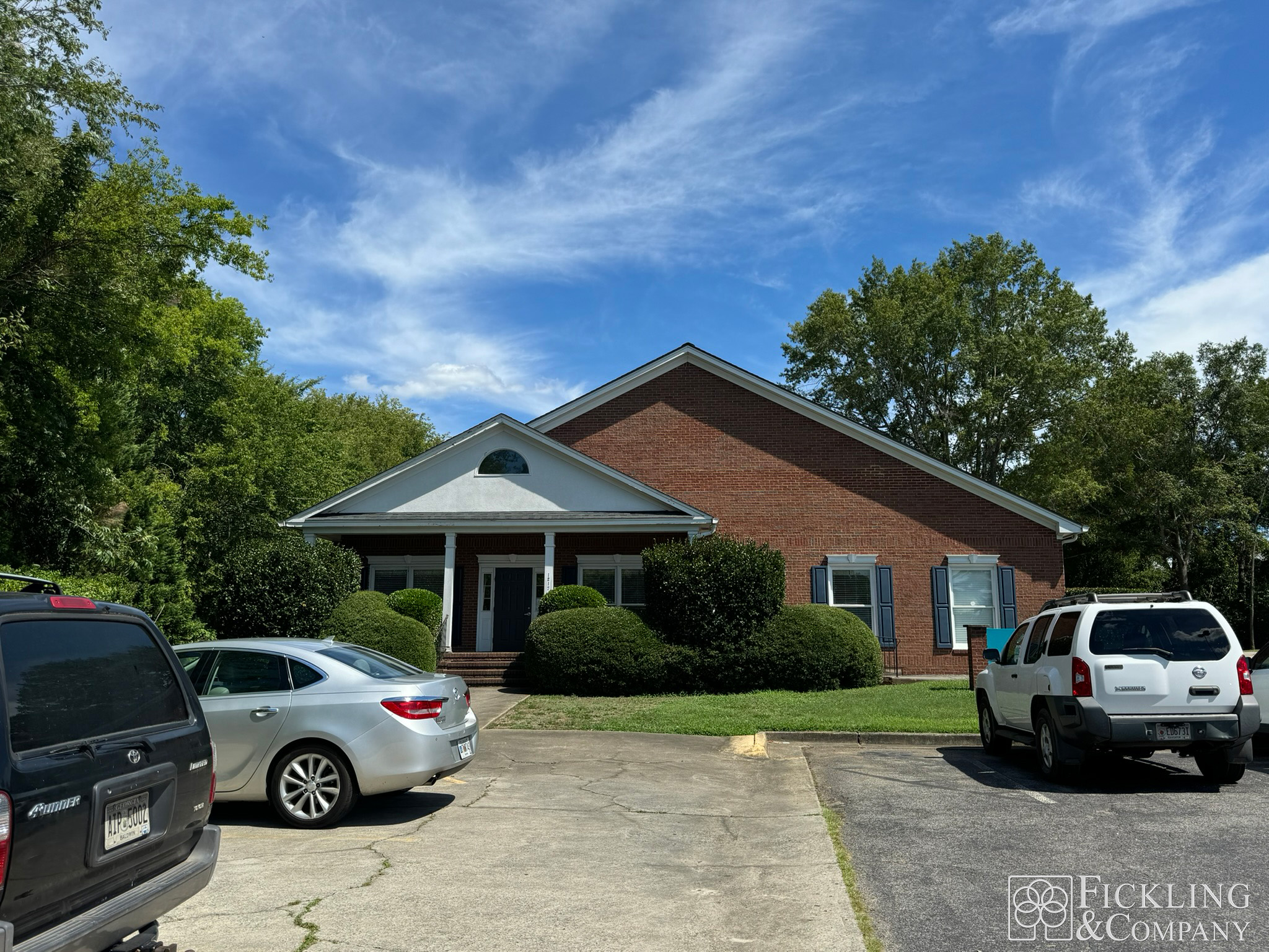 1217 Columbia Dr, Milledgeville, GA 31061