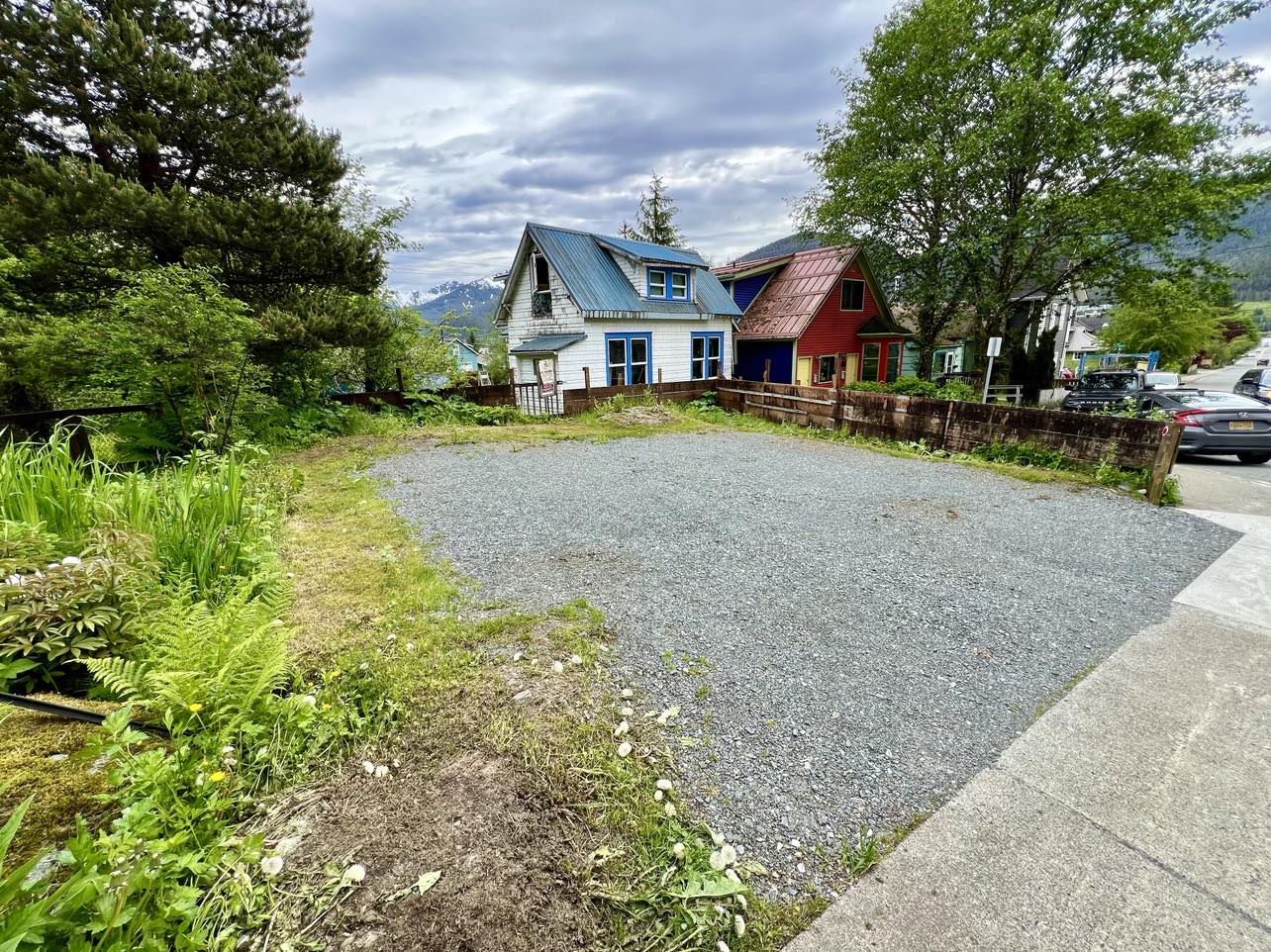275 Irwin St, Juneau, AK 99801