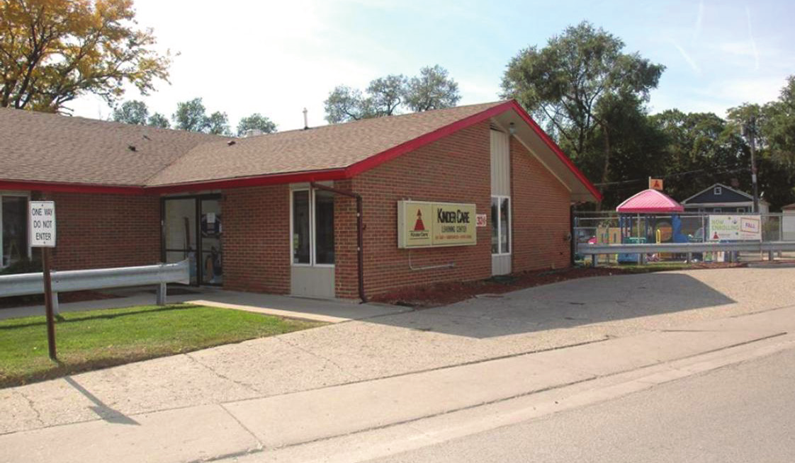 324 E Green St, Bensenville, IL 60106