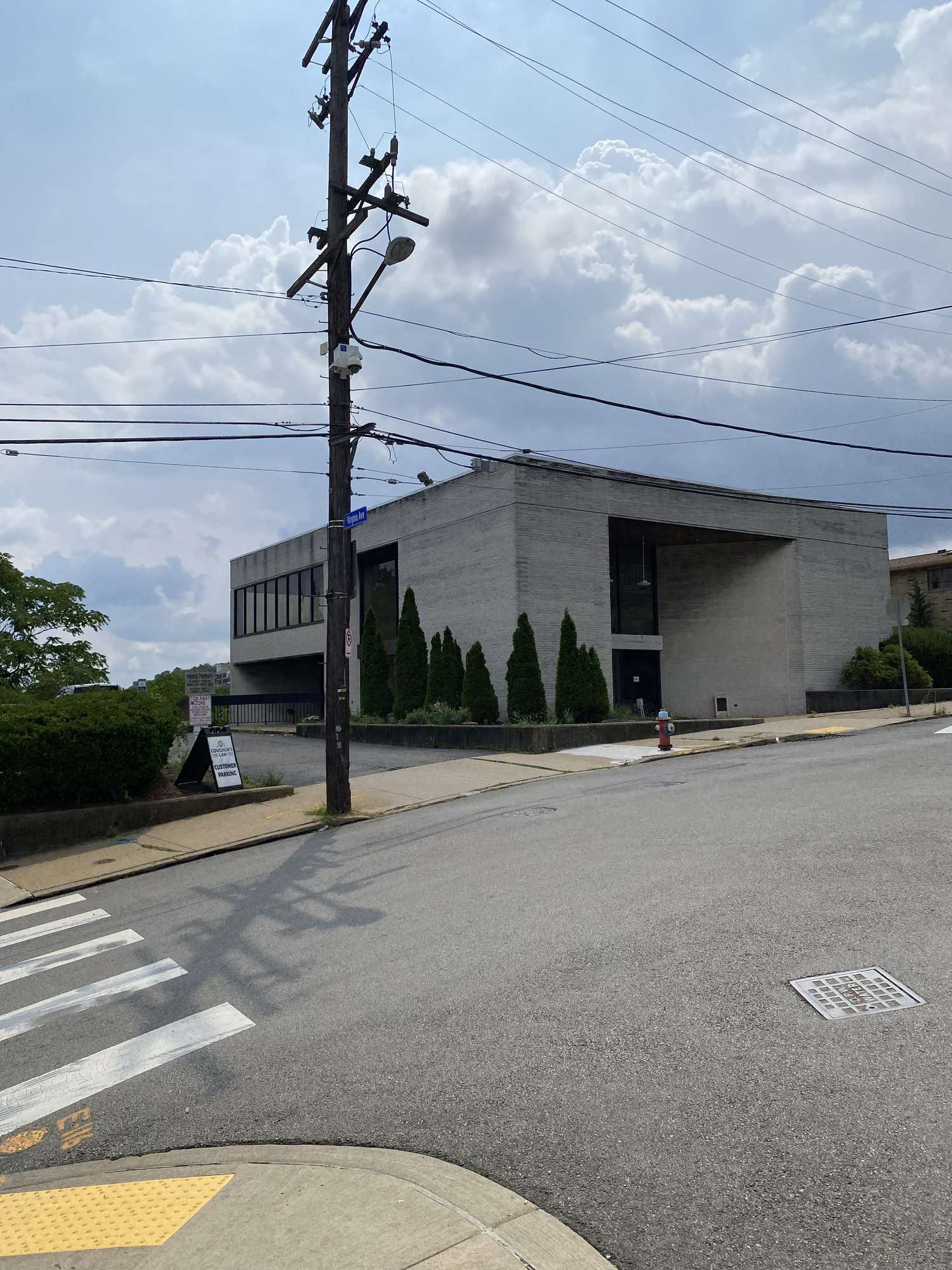 55 Wyoming St, Pittsburgh, PA 15211