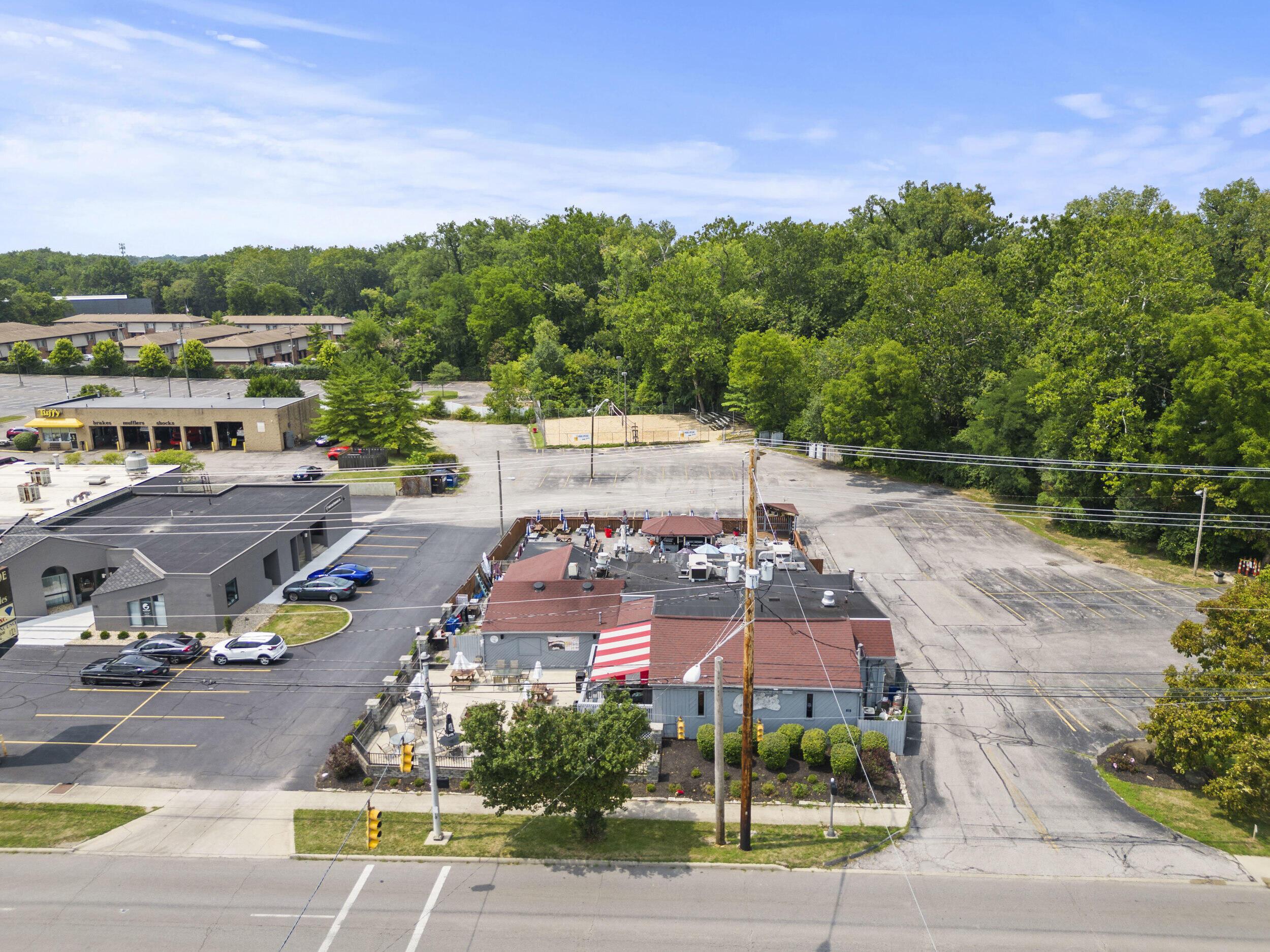 151 N Hamilton Rd, Gahanna, OH 43230
