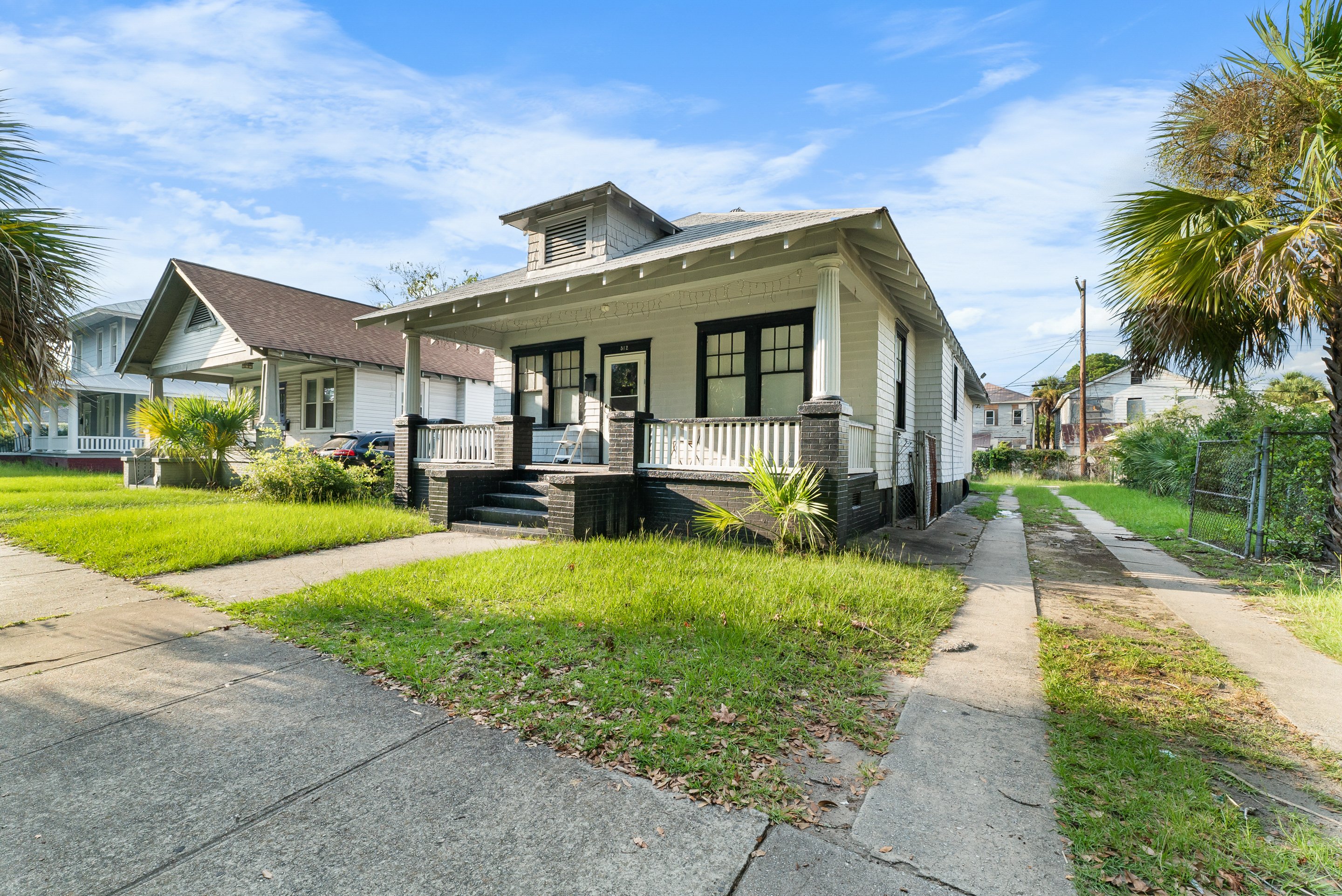 512 W 44Th St, Savannah, GA 31405