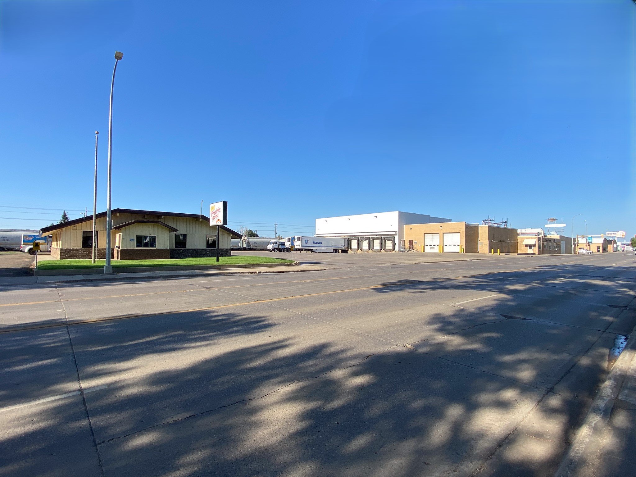 1207 E Main Ave, Bismarck, ND 58501