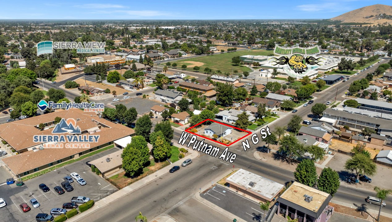 221 N G St, Porterville, CA 93257