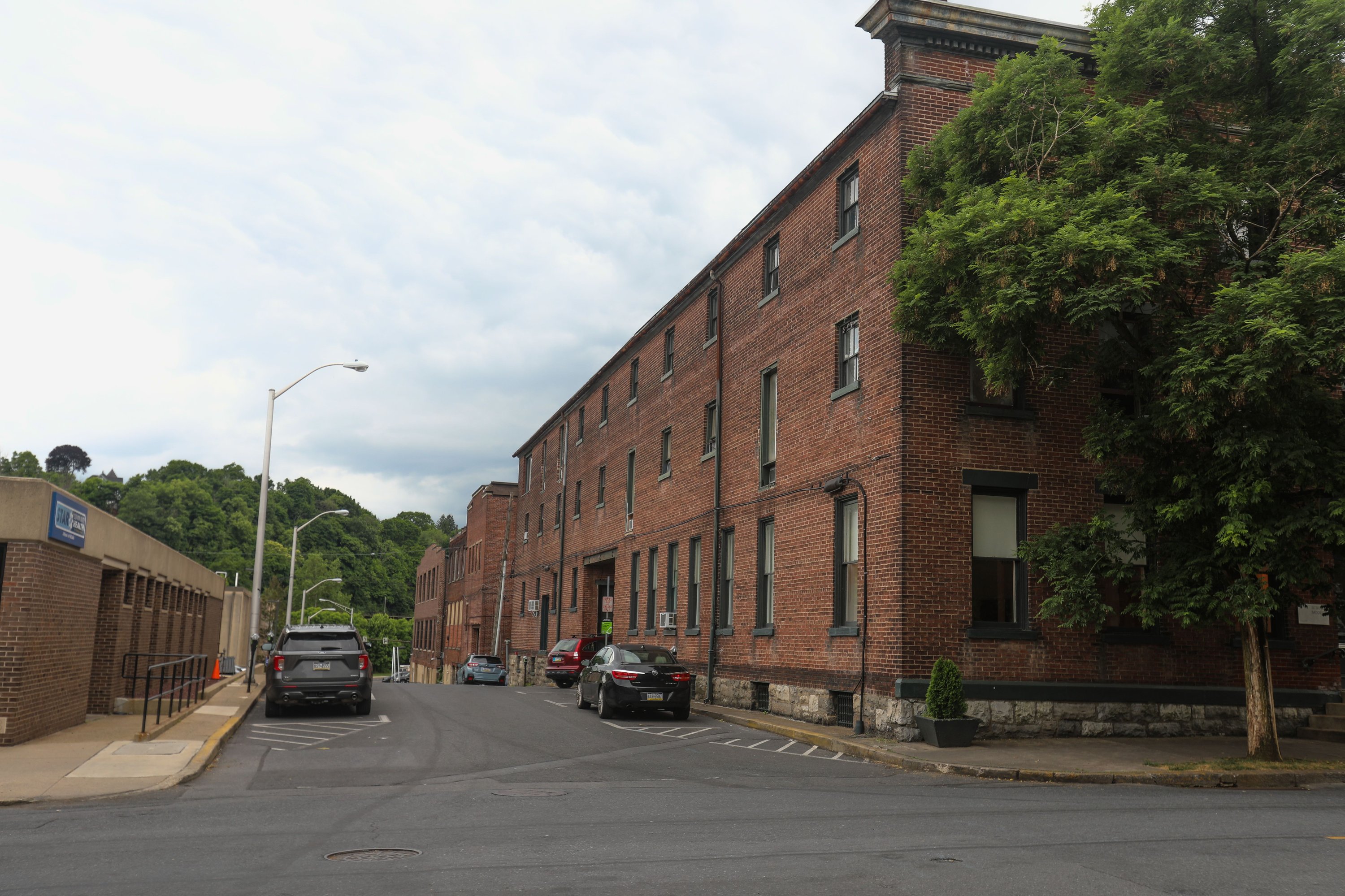 230 Ferry St, Easton, PA 18042
