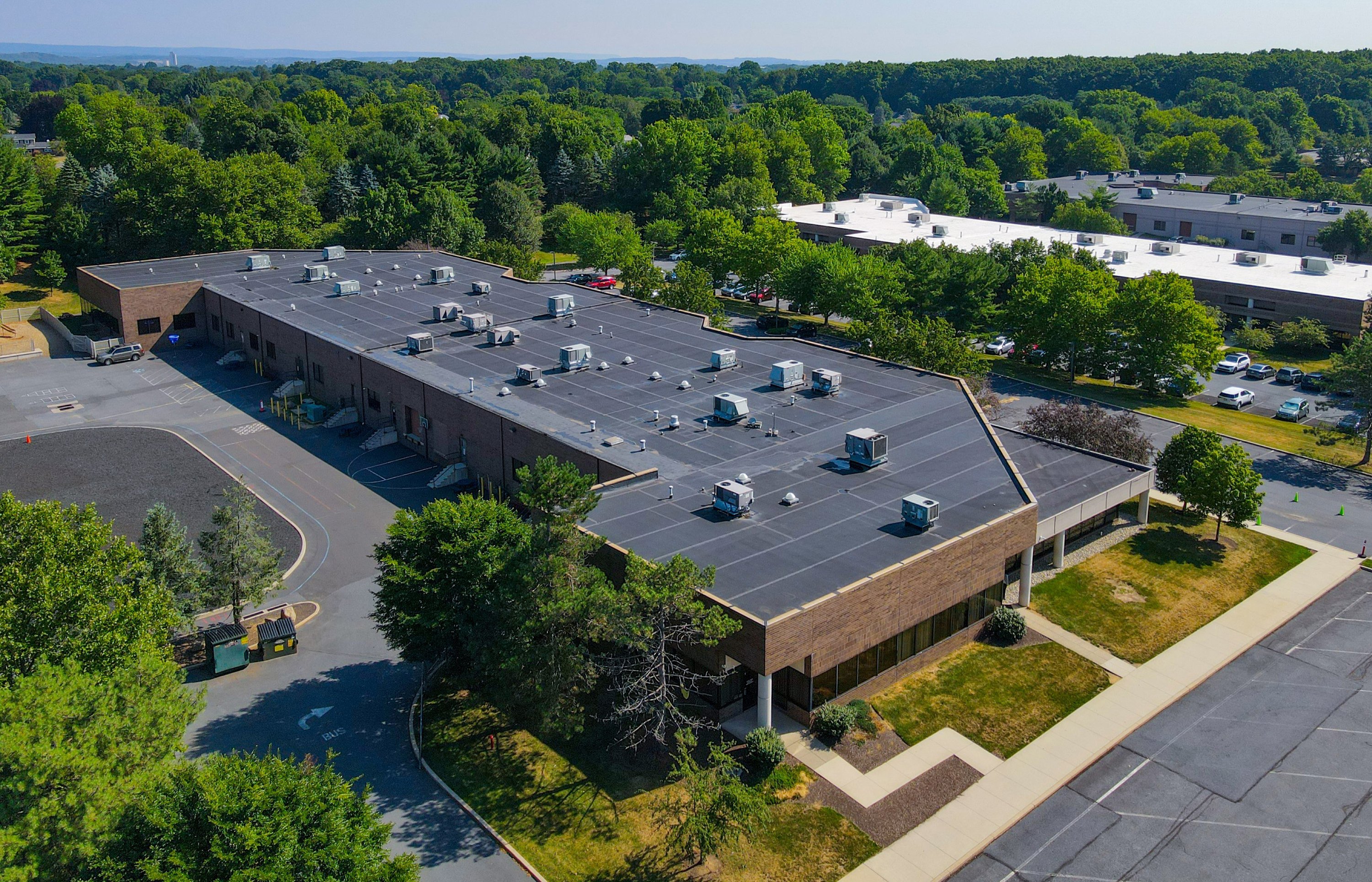 1550 Valley Center Pkwy, Bethlehem, PA 18017