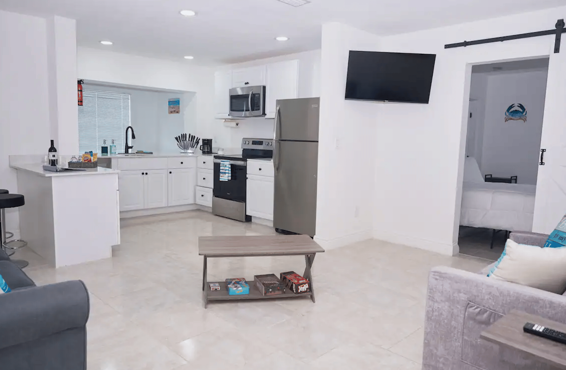 2215 N Atlantic Ave, Daytona Beach, FL 32118