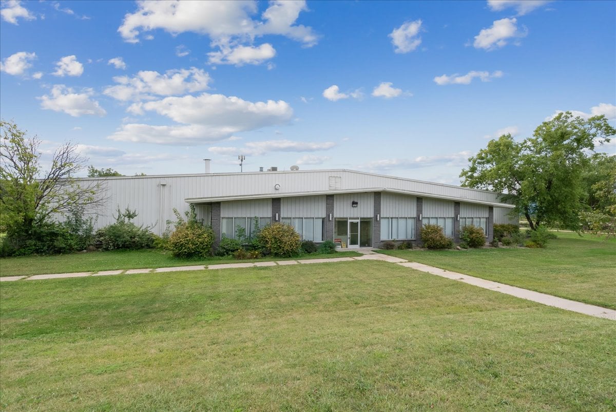 1901 15Th Ave, Eldora, IA 50627