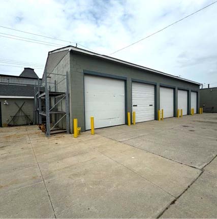 1415 Wordsworth St, Ferndale, MI 48220
