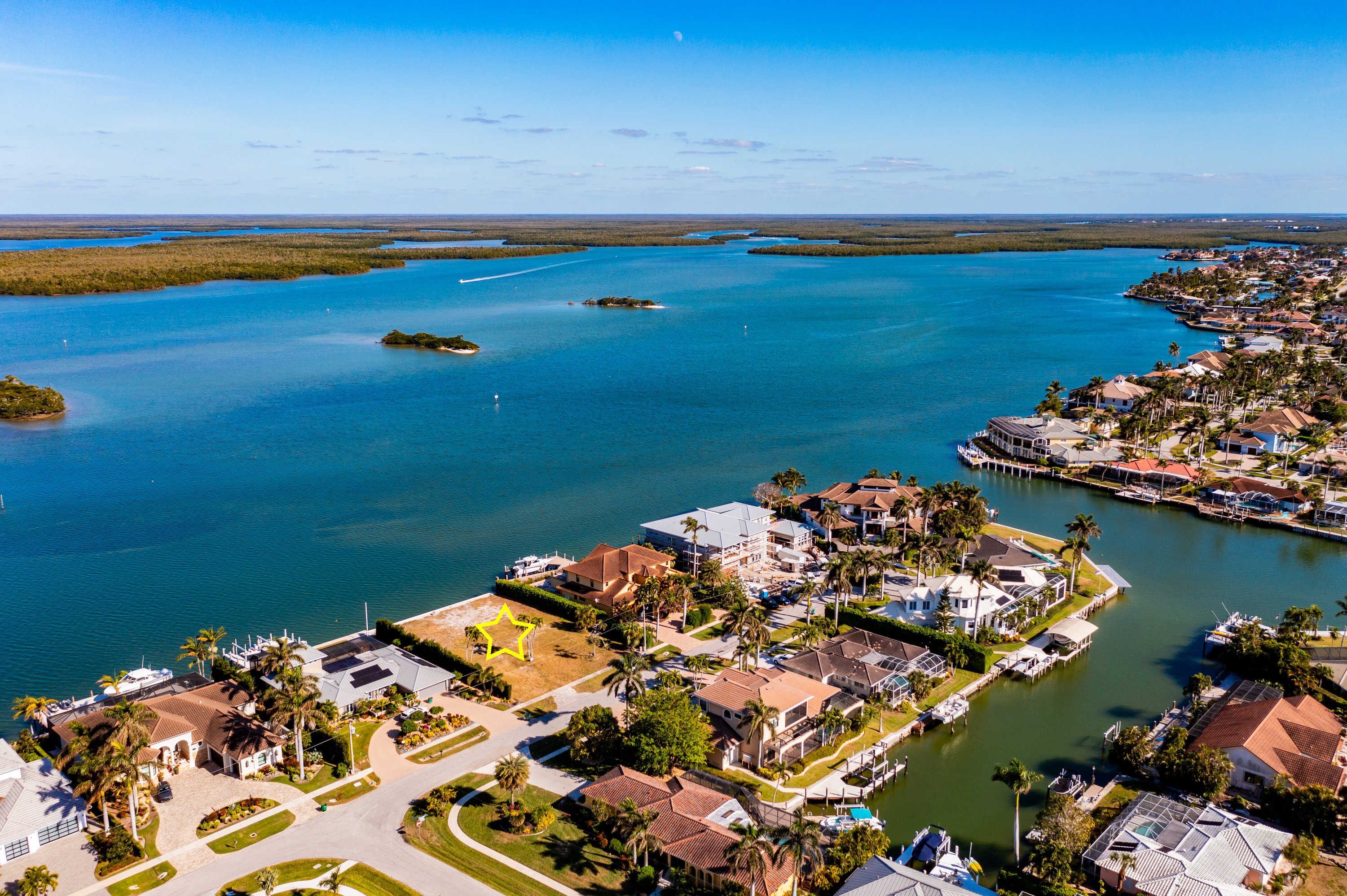 1457 Butterfield Ct, Marco Island, FL 34145