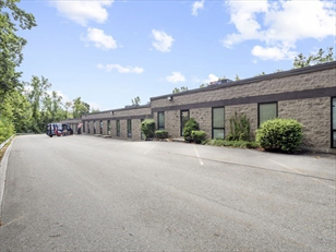 73 Westech Dr, Tyngsborough, MA 01879