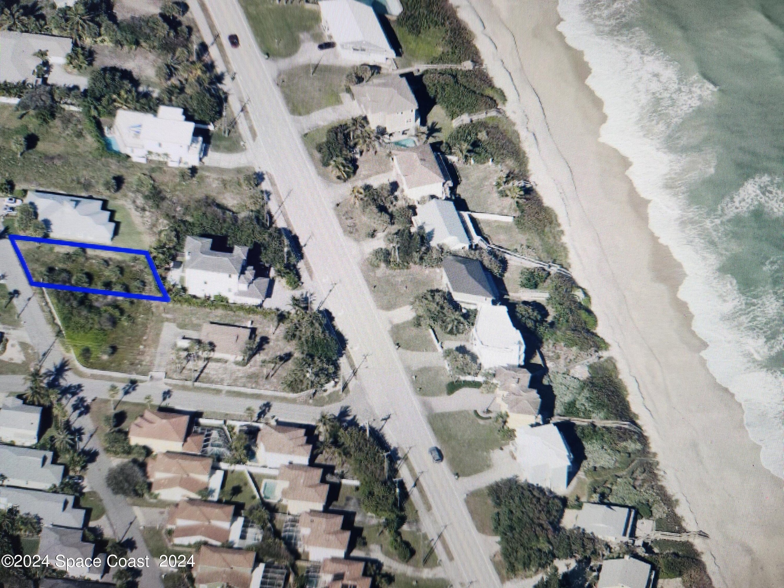 7308 Stuart Ave, Melbourne Beach, FL 32951