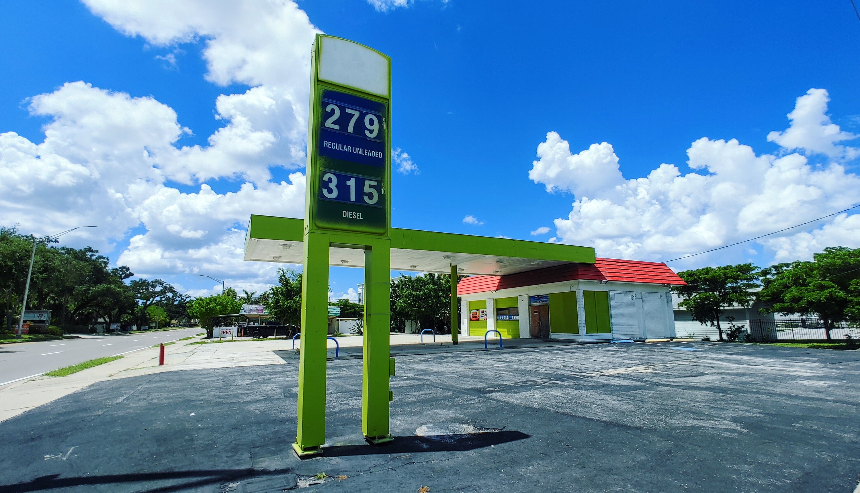 1127 Manatee Ave E, Bradenton, FL 34208