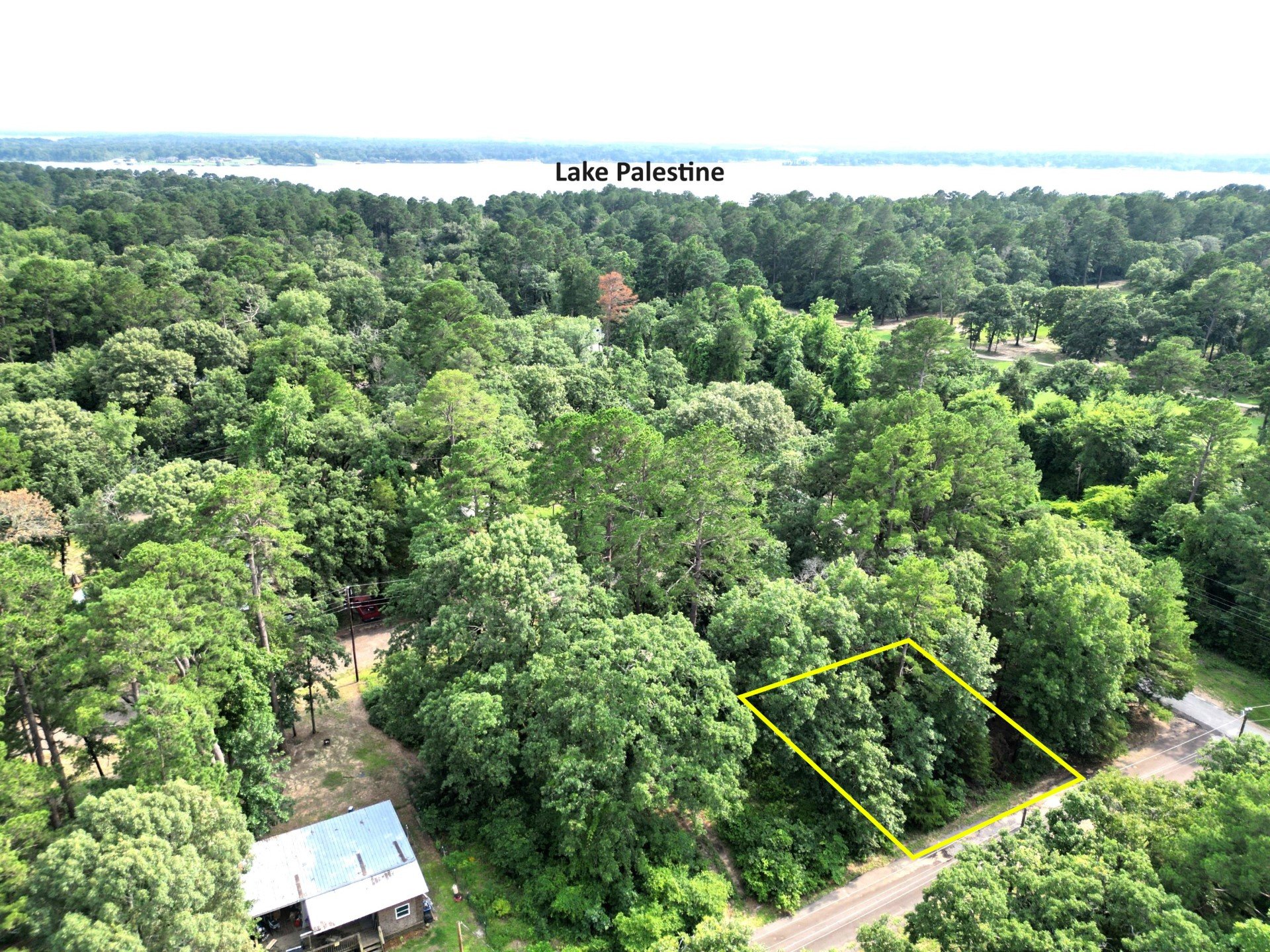 114 Barkley Rd, Bullard, TX 75757