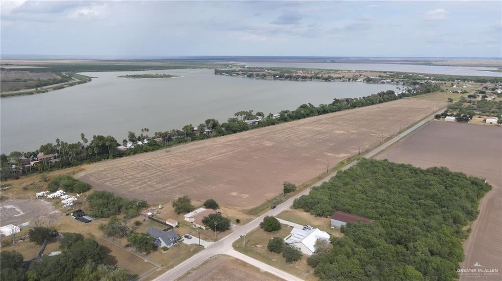 10104 Charles Green Rd, Edcouch, TX 78538