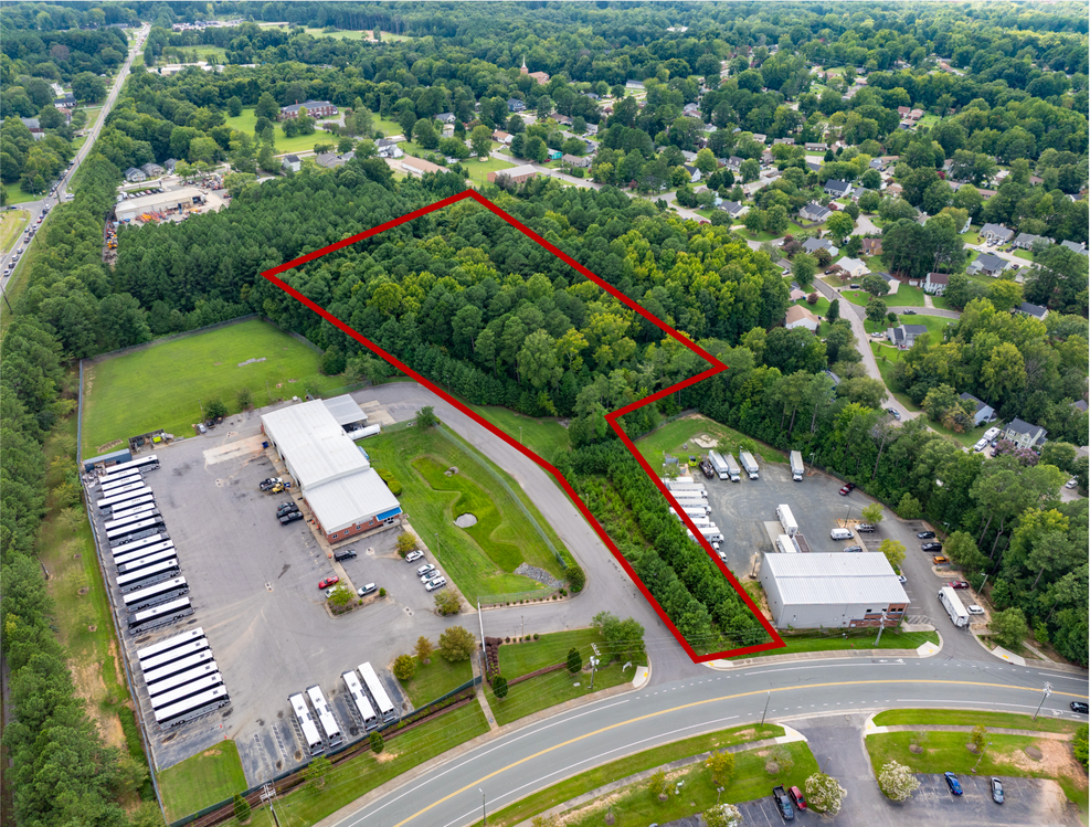 1816 S Briggs Ave, Durham, NC 27703