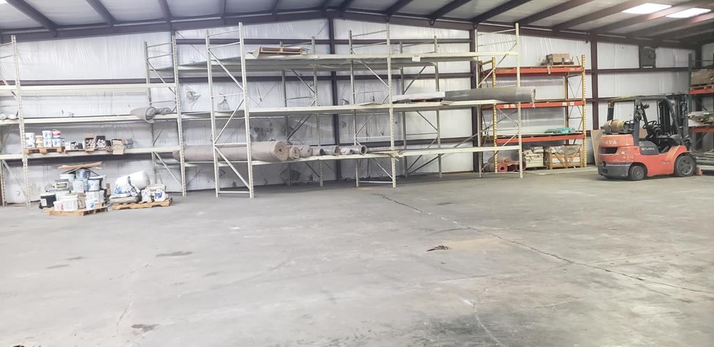 616 S Broadway St, McComb, MS 39648