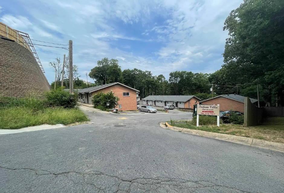 7700 Indian Trl, Little Rock, AR 72227