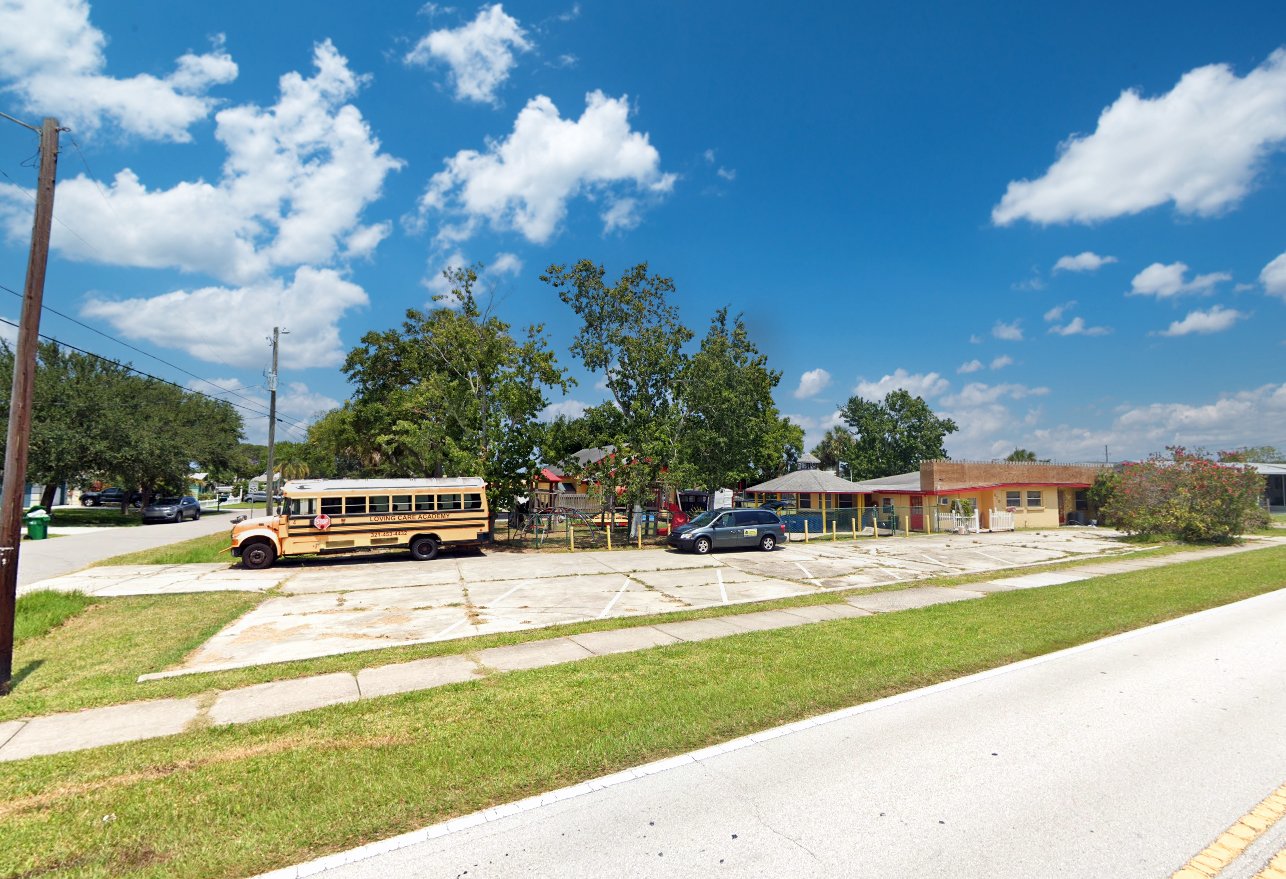 370 N Banana River Dr, Merritt Island, FL 32952
