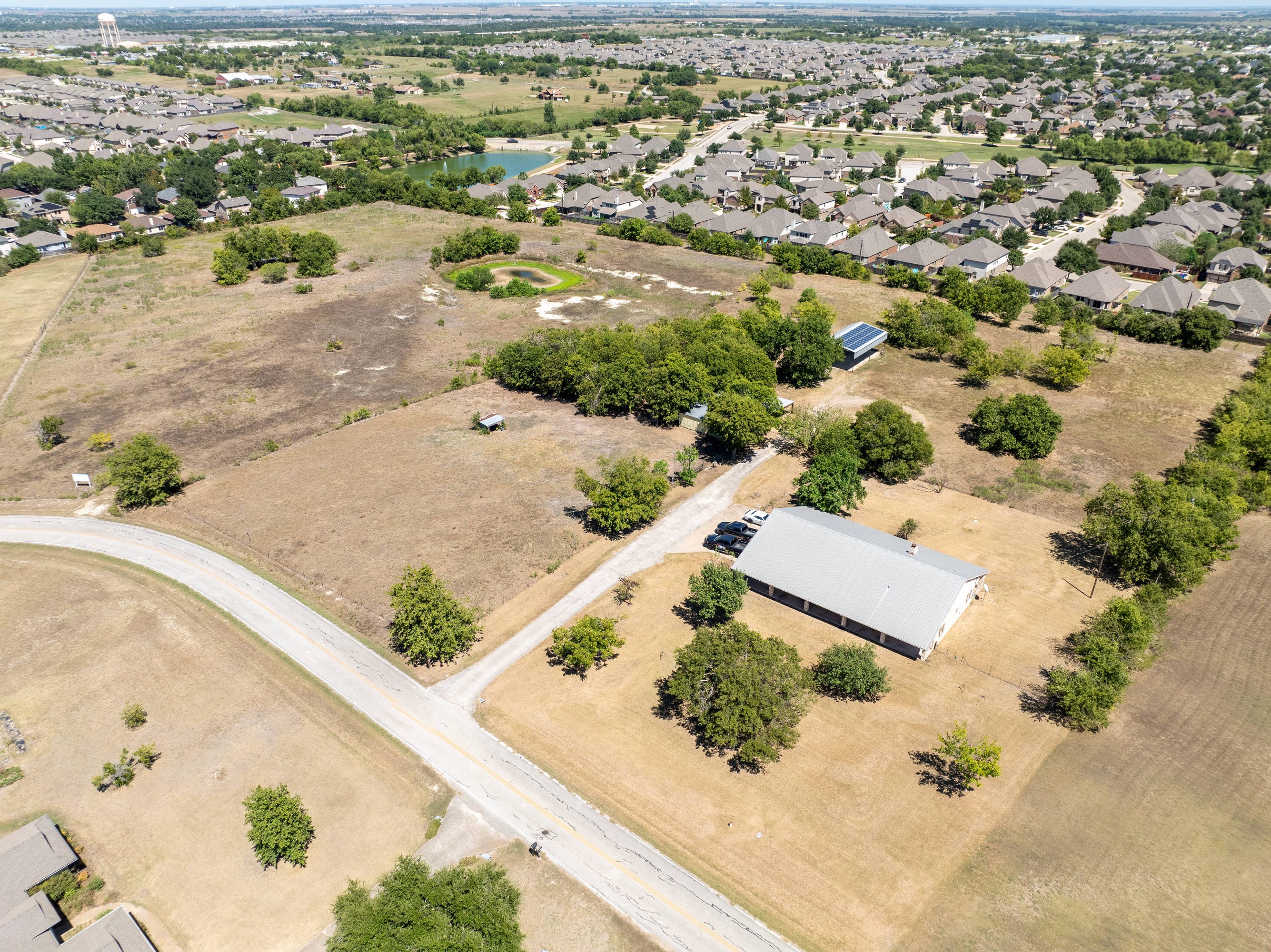 2004 Rowe Loop, Pflugerville, TX 78660