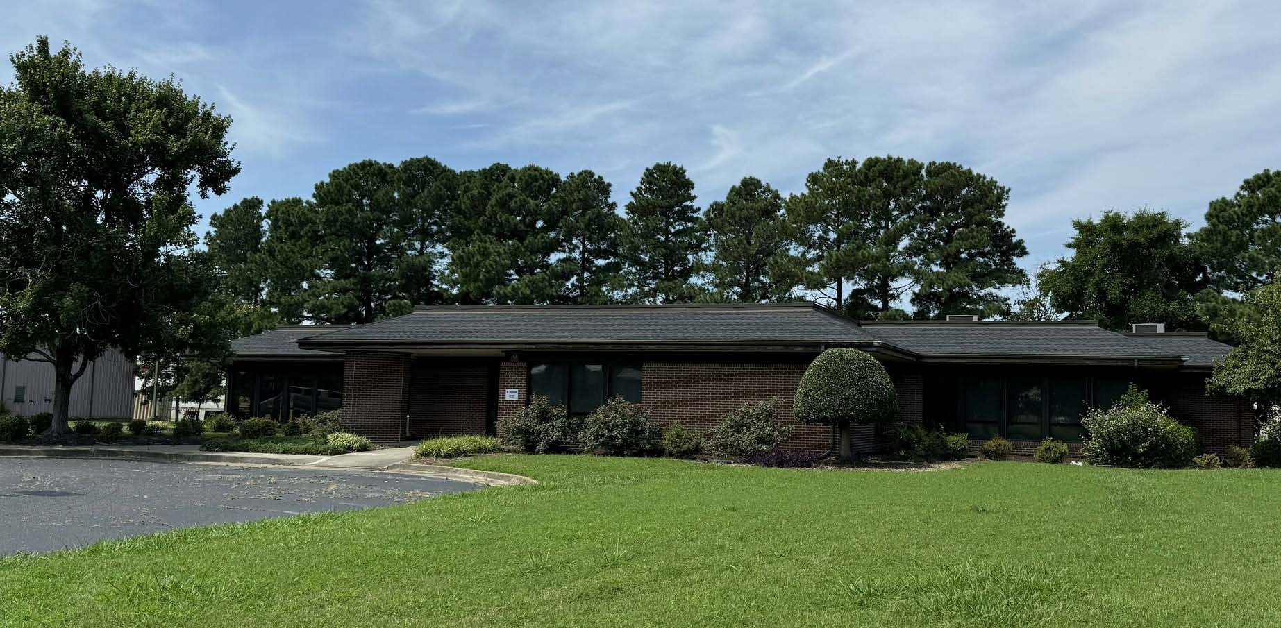 839 Poplar Hall Dr, Norfolk, VA 23502