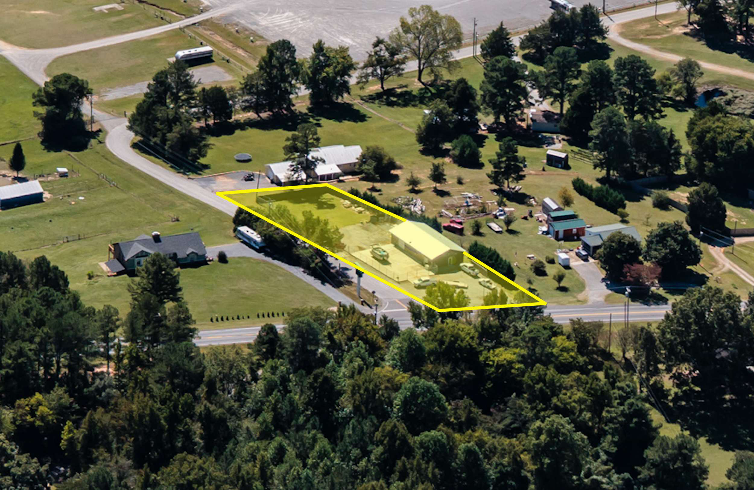 170 Horse Center Rd, Decatur, AL 35603